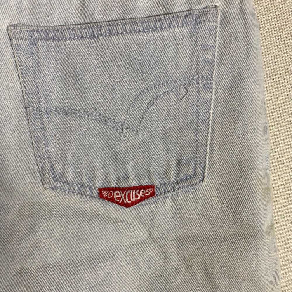 Vintage No Excuses Femme Fatale High Waisted Denim Shorts Light Wash‎ 9/10 - Picture 4 of 9